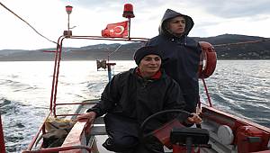 Karadeniz'in Kadın Balıkçılarının Zorlu Mesaisi