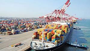 Şubatta ihracat arttı ithalat azaldı