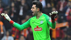 Süper Lig'de 2019'un En İyi Kalecisi Gökhan Akkan