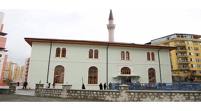 Timya Vadisi Orta Cami Rize'de İbadete Açıldı