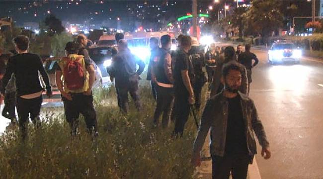 Rize Deplasmanı Dönüşü Trabzonspor Taraftarını Taşıyan Konvoya Taşlı Saldırı