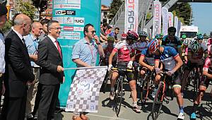 Uluslararası Karadeniz Bisiklet Turu Rize'de Başladı