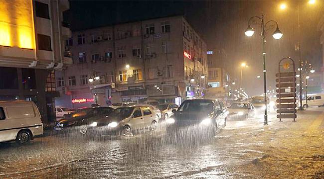 Meteorolojiden Doğu Karadeniz İçin Kuvvetli Yağış Uyarısı