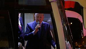 Cumhurbaşkanı Erdoğan Güneysu'da Hemşehrilerine Hitap Etti