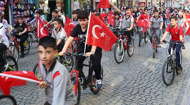 Rize'de Avrupa Hareketlilik Haftası Kapsamında Bisiklet Turu Düzenlendi