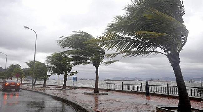 Meteorolojiden Rize'ye Kuvvetli Rüzgar ve Fırtına Uyarısı