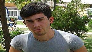 Rize'de Mahkum 2 Cezaevi Memurunu Bıçakladı