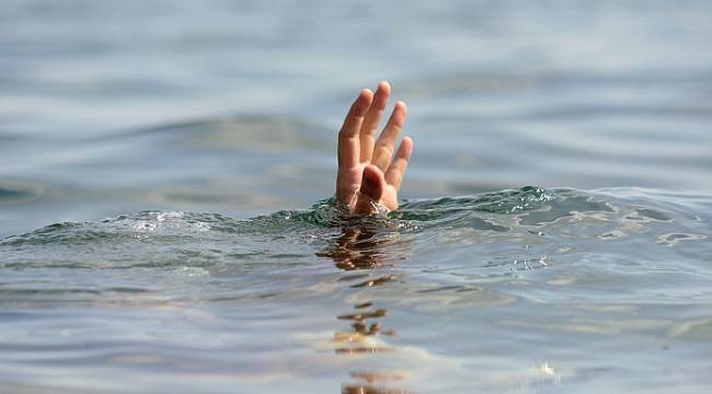 Rize'de serinlemek için denize giren 1 kişi boğuldu